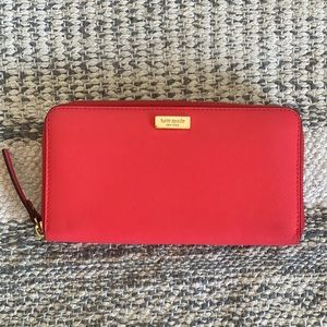 Kate spade wallet